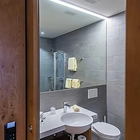 One66 Hotell
